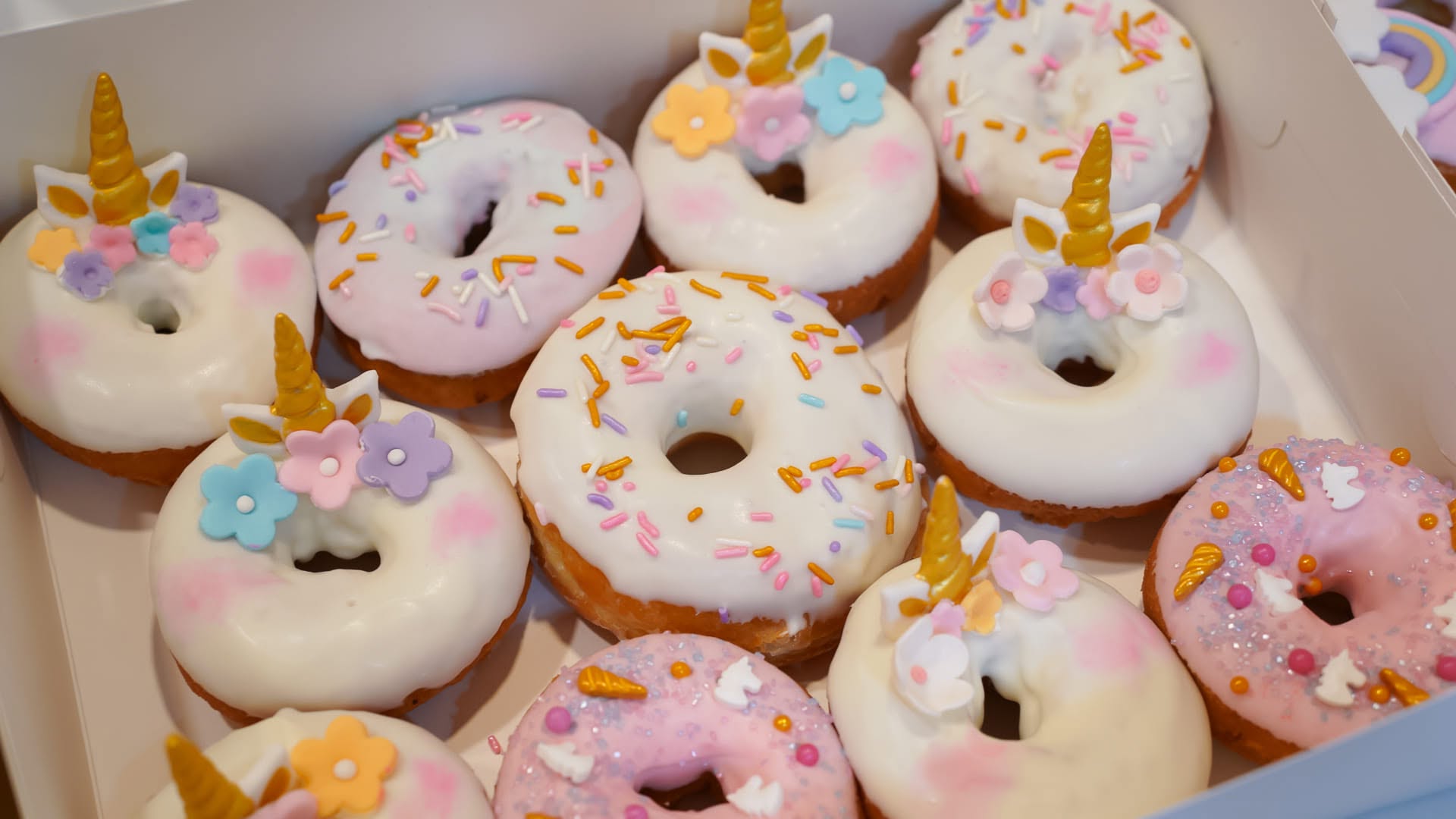 Unicorn donuts